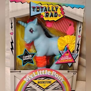 My Little Pony Totally Rad Moonstone